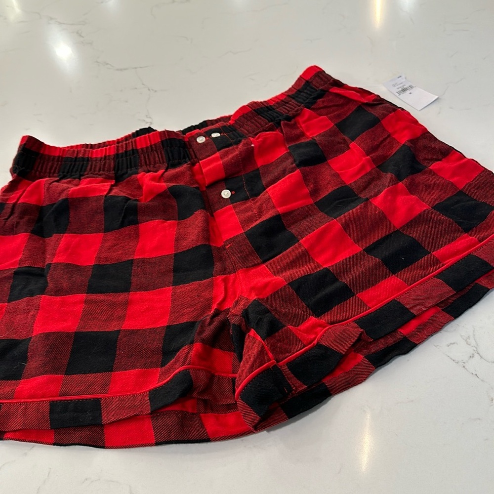 Brand new: GAP Buffalo Check Flannel PJ Shorts: SZ M